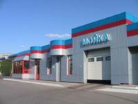 Промышленные секционные ворота для автомойки