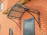 Строгий сварной козырек